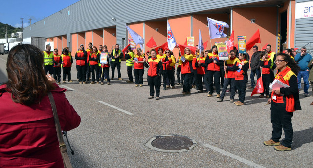 É urgente aumentar dignamente os salários dos trabalhadores da DHL