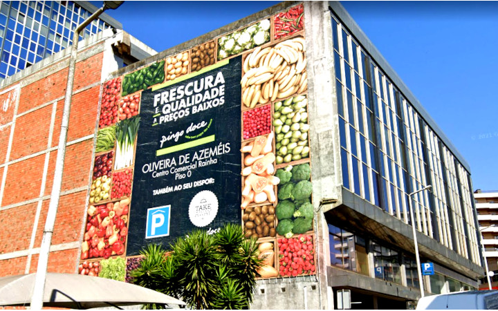 Denúncia na loja Pingo Doce do Centro Comercial Rainha em Oliveira de Azeméis