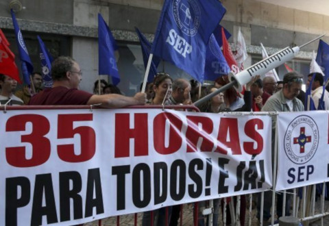 35 horas