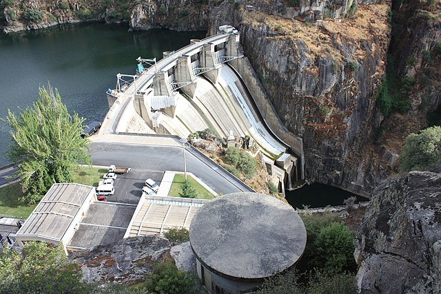 640px Barragem de Picote 1