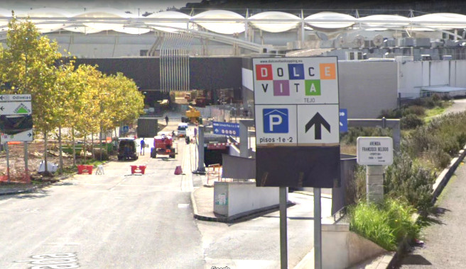Acção de contacto e denúncia no Centro Comercial UBBO